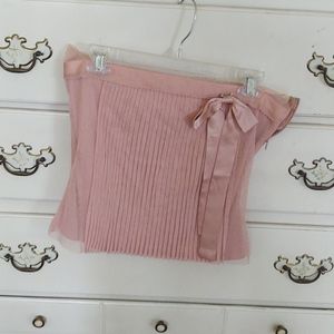 The limited strapless top